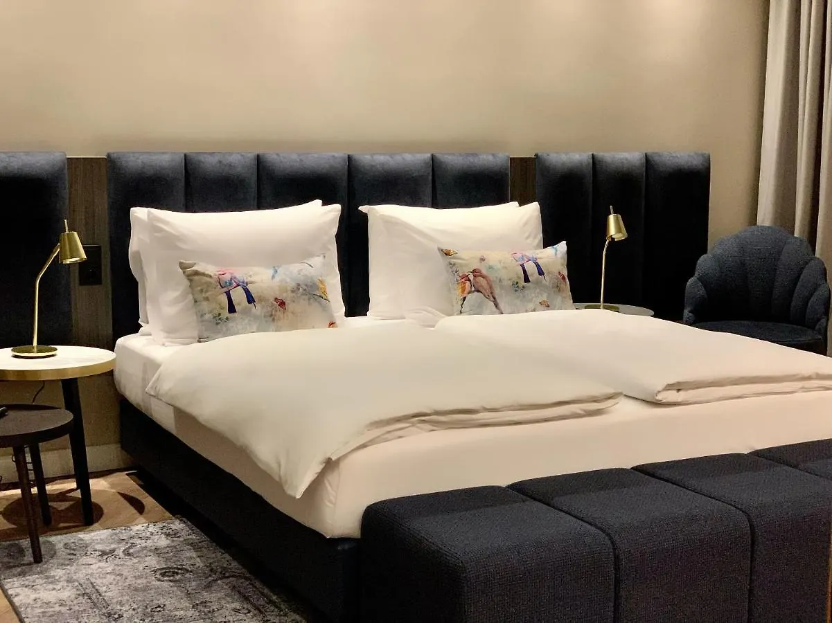 **** Hotel Maison Viktoria Augsburg Germany